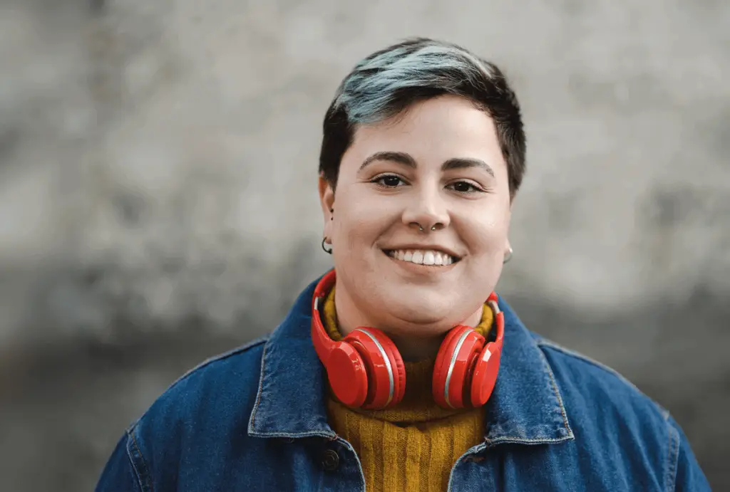 non binary gender pscyotherapy person happy about the APA changes dsm iv vs dsm 5