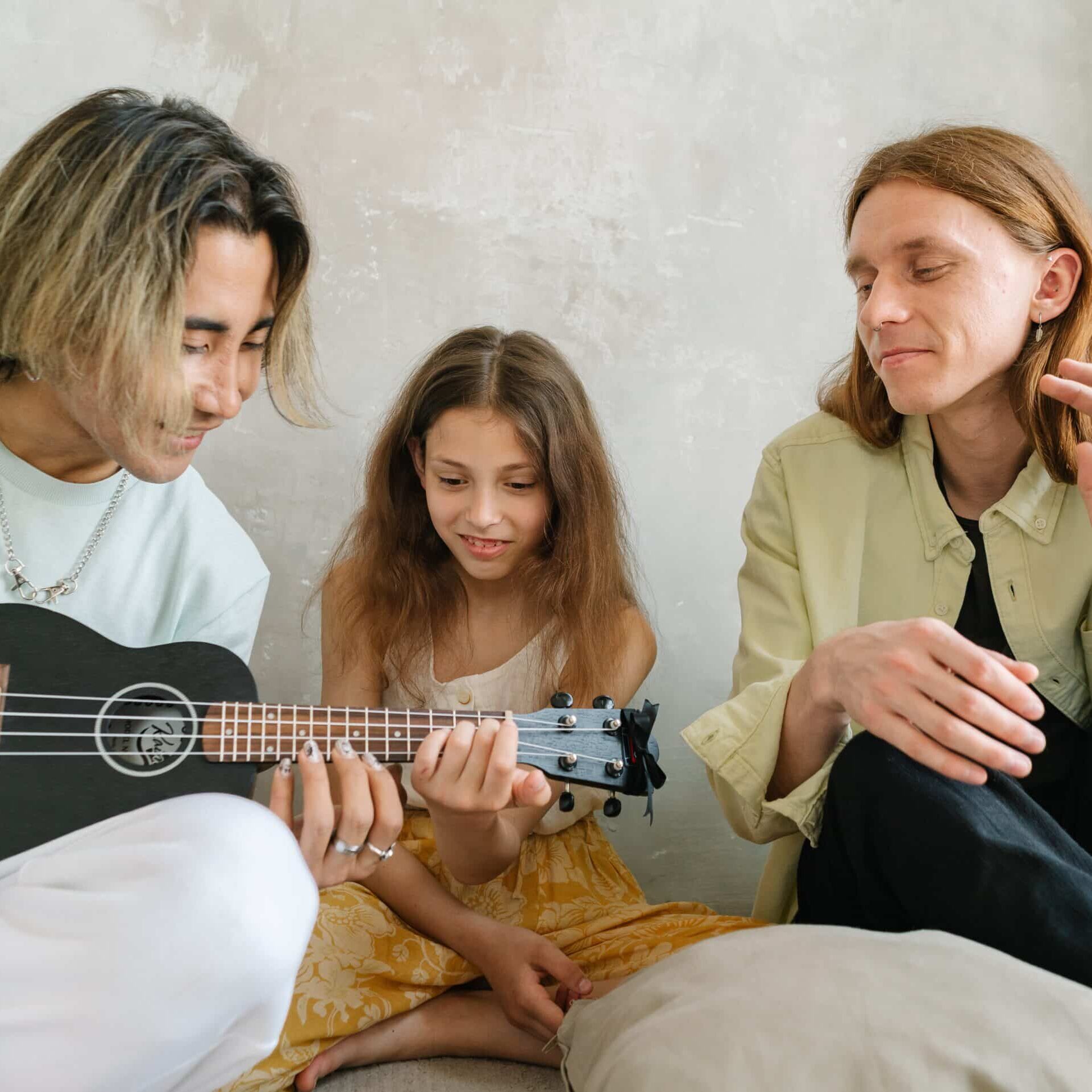 pexels-mikhail-nilov-8121219